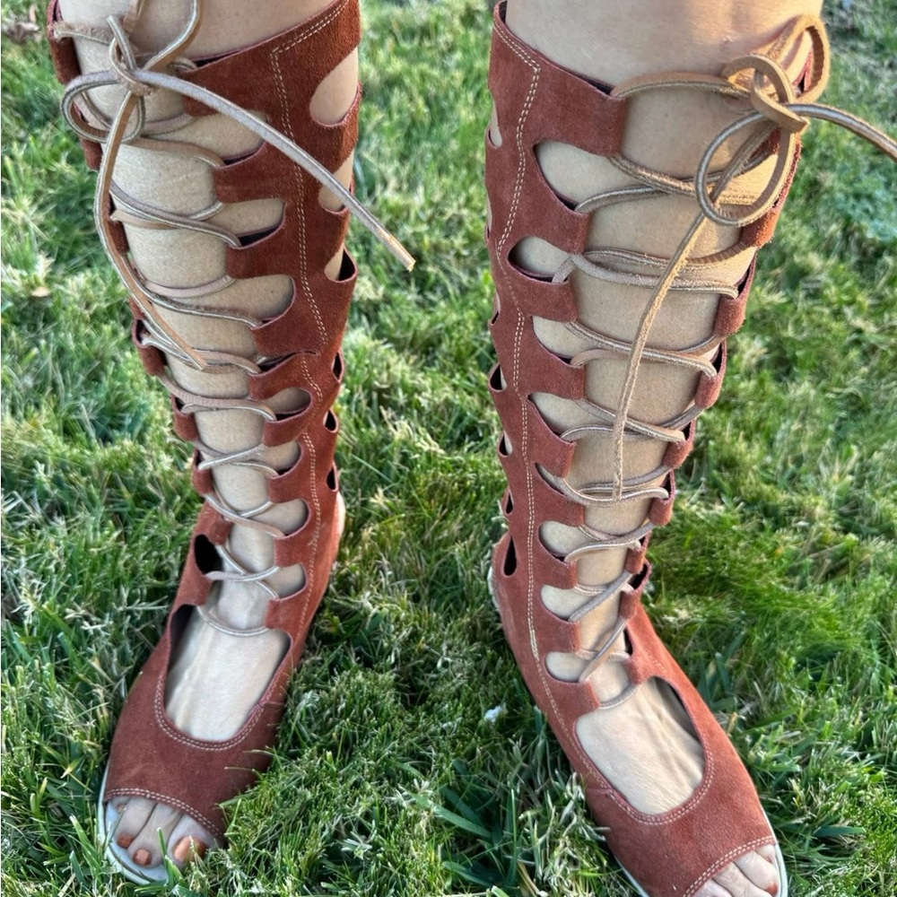 Women's 60s Rust Gladiator Sandals 9.5